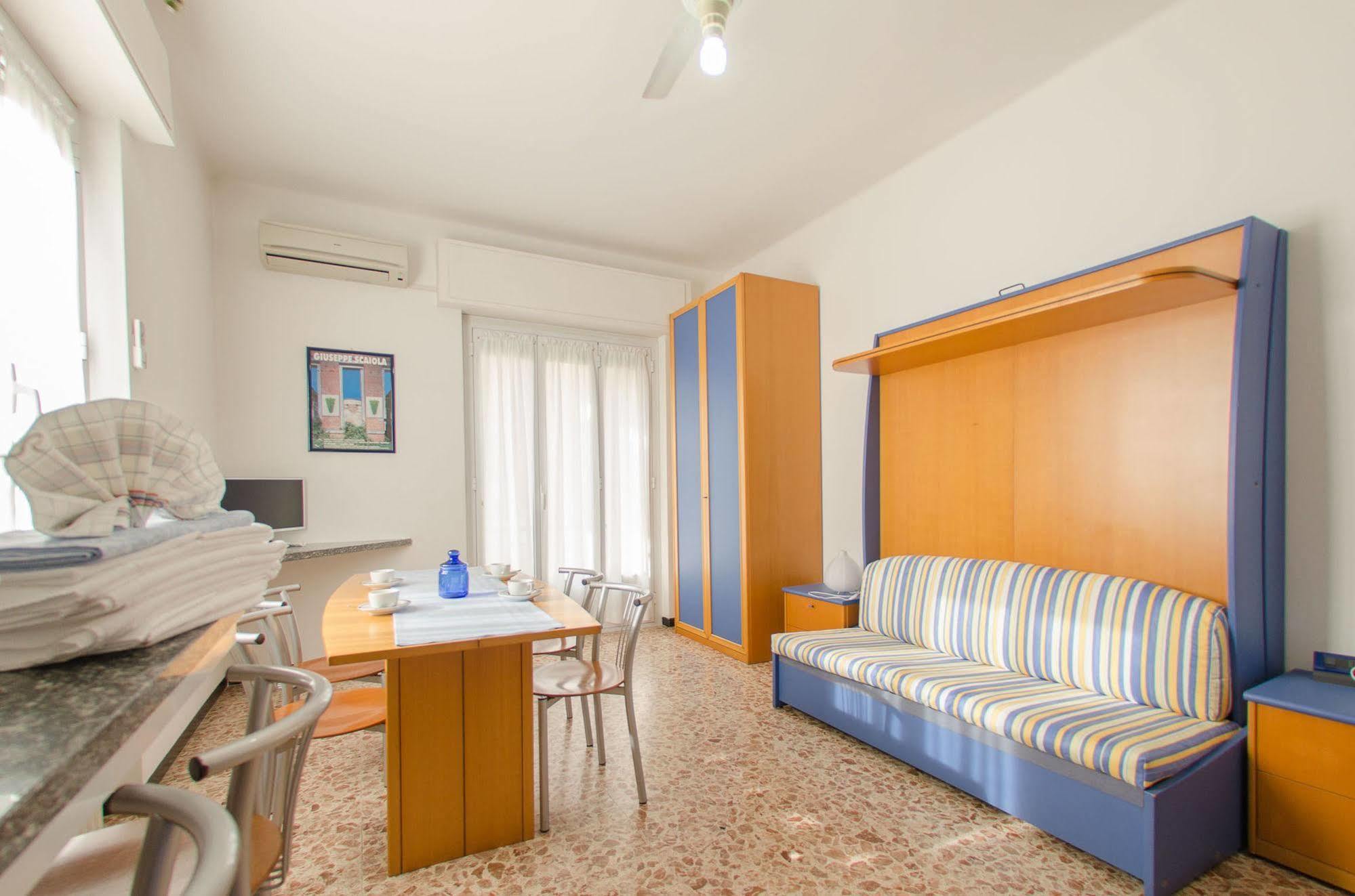 Residenza Adelaide Aparthotel Finale Ligure Exterior photo